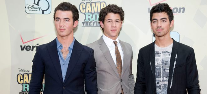 Las siglas 'JB', motivo de la demanda de los Jonas Brothers a Justin Bieber