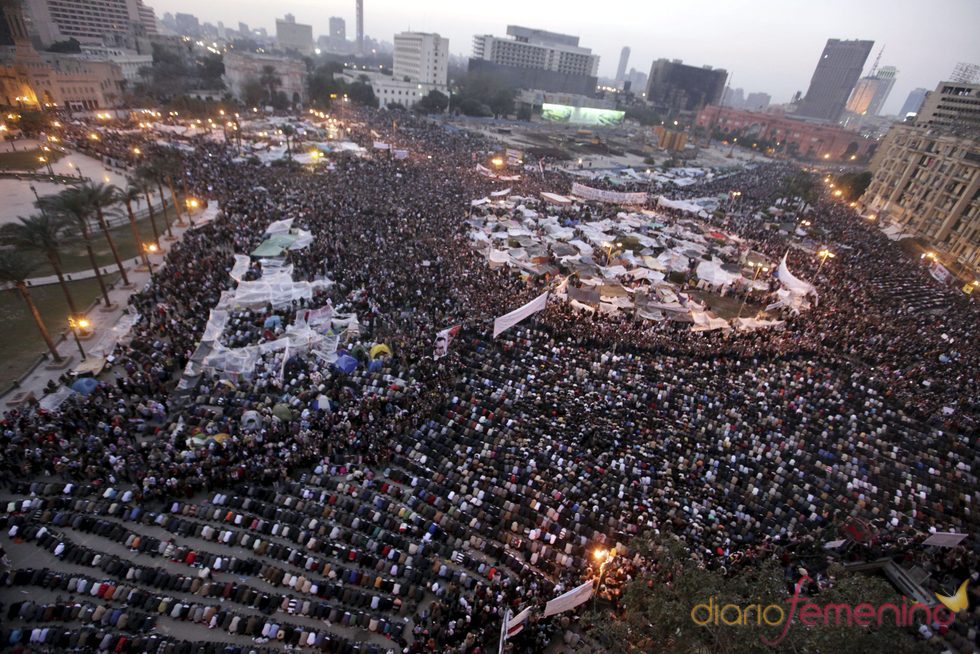 Resultado de imagen de gran plaza de tahrir en el cairo