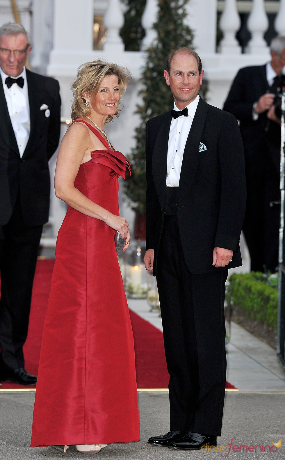 El Príncipe Eduardo y su esposa Sofía de Wessex en la cena pre-boda real