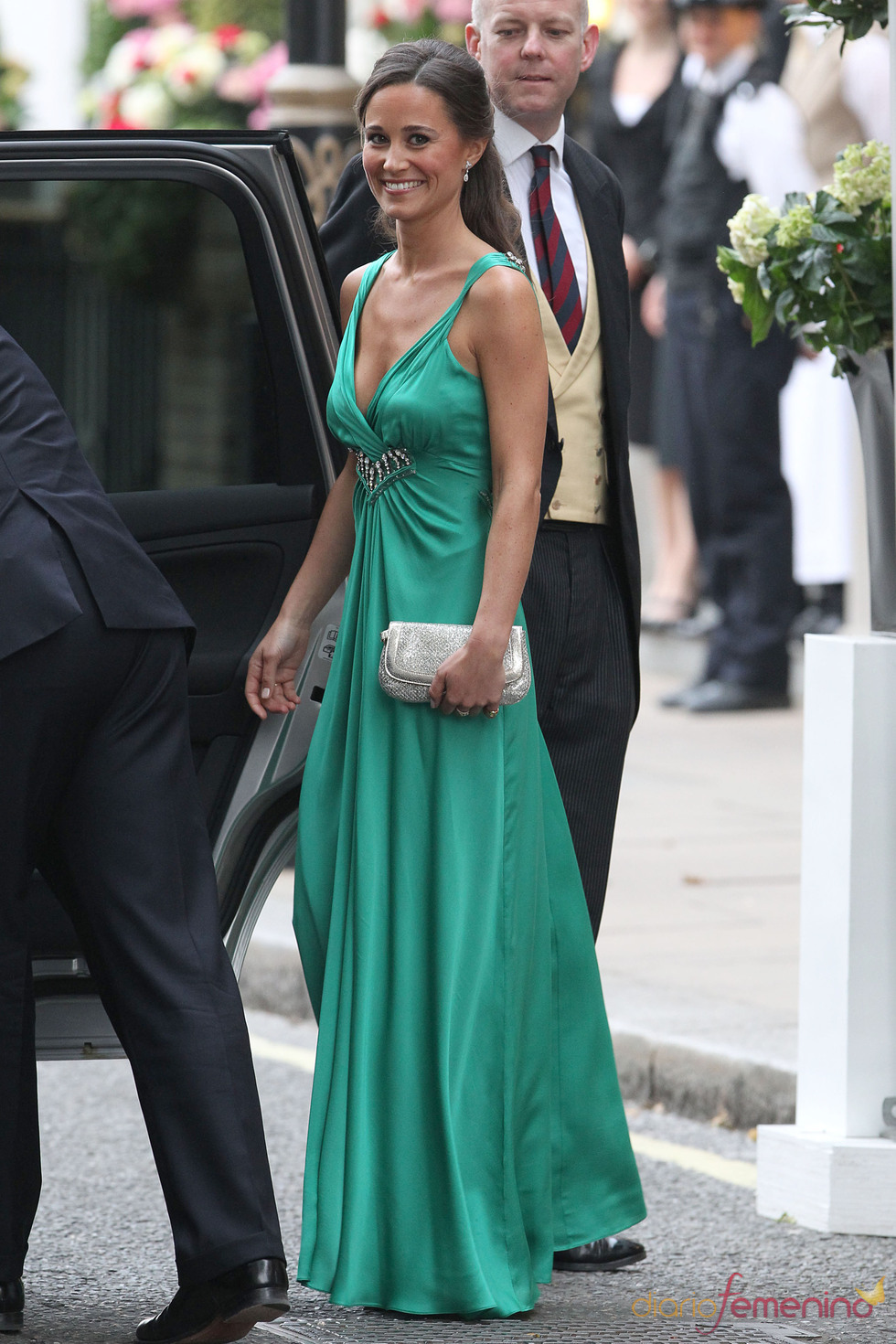 Pippa Middleton con un vestido verde para la fiesta 